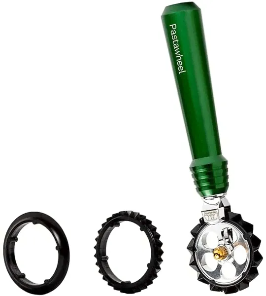 Нож ролик для фигурной резки теста, лапши, пасты Marcato Design Pastawheel Verde, зеленый