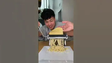 Cheap Vs Expensive Pasta Maker!